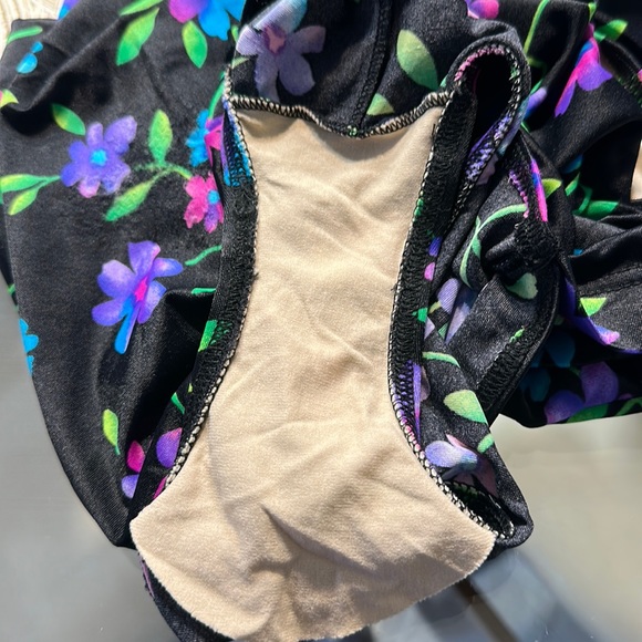 Vintage MAILLOT BALTEX Canadian One-Piece black Floral Swimsuit - Picture 7 of 10